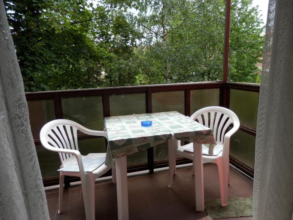 Отель Apartman Napsugar Vendeghaz Эгер Номер фото